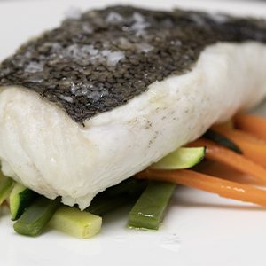 PESCADA Á BRASA CON VERDURIÑAS